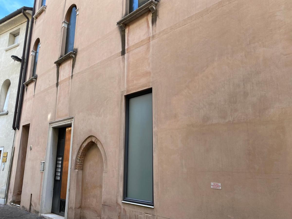 Santa Caterina: Charming Apartment トレヴィーゾ エクステリア 写真