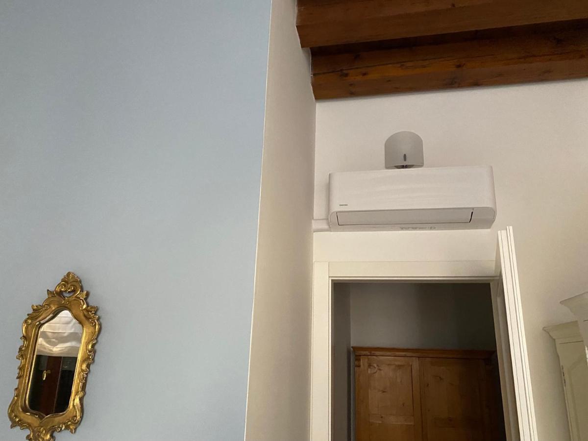 Santa Caterina: Charming Apartment トレヴィーゾ エクステリア 写真
