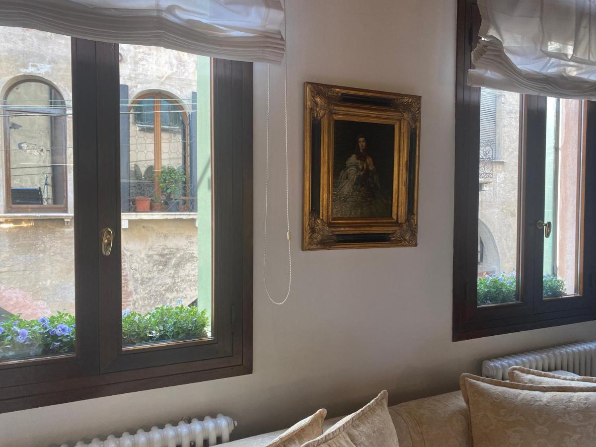 Santa Caterina: Charming Apartment トレヴィーゾ エクステリア 写真