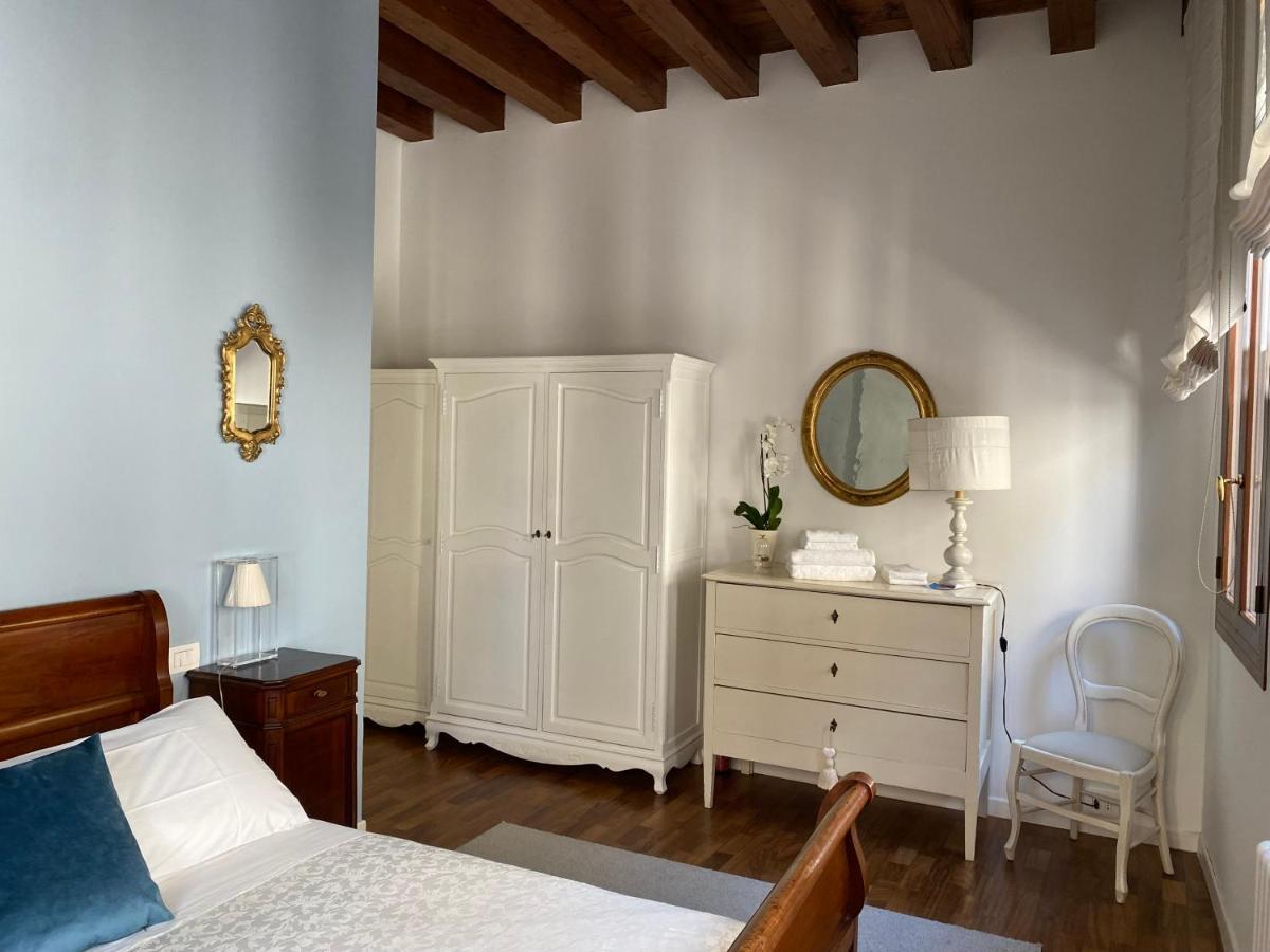 Santa Caterina: Charming Apartment トレヴィーゾ エクステリア 写真