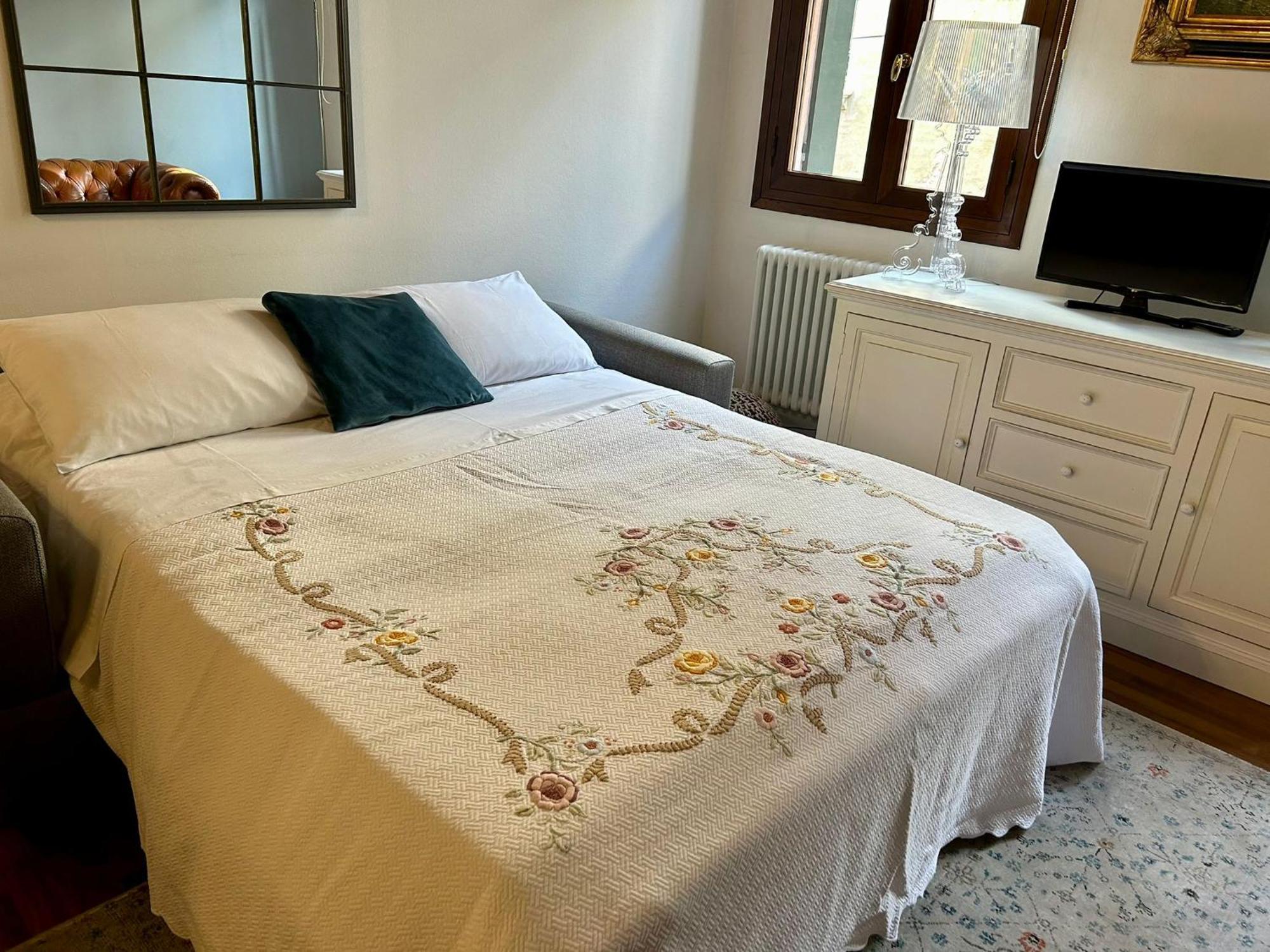 Santa Caterina: Charming Apartment トレヴィーゾ エクステリア 写真