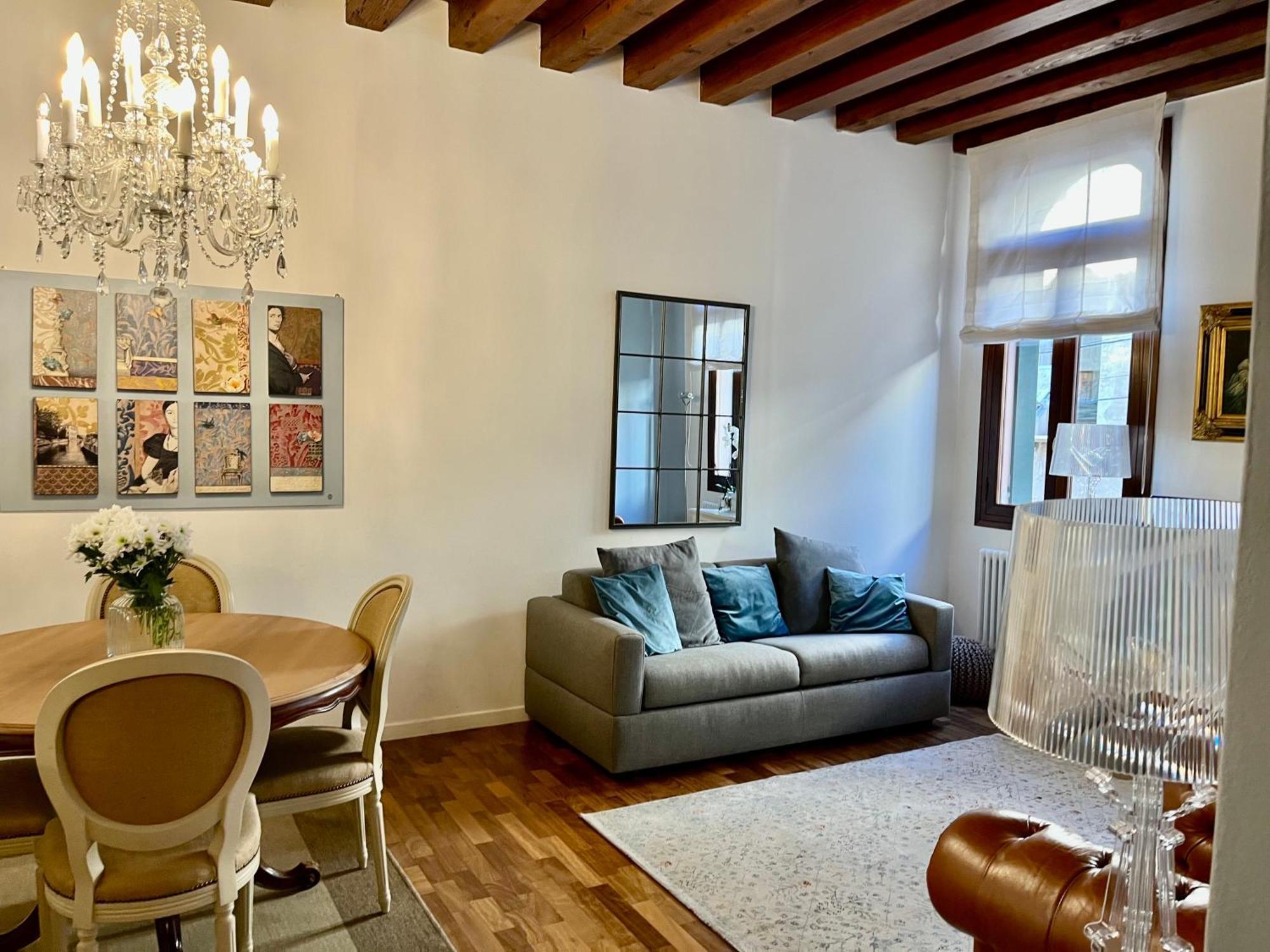 Santa Caterina: Charming Apartment トレヴィーゾ エクステリア 写真